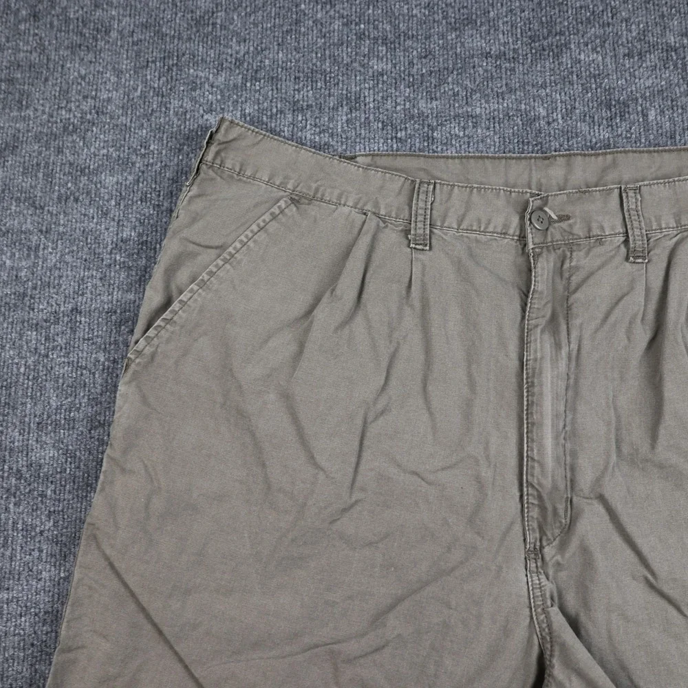 Wrangler Shorts Mens 42 Khaki Chino Pleated Elastic Waist Zip Fly Cotton Casual